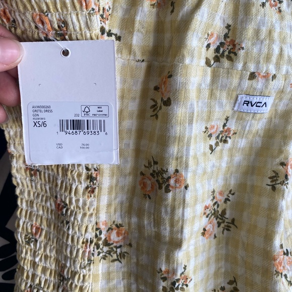 RVCA Minidress - Picture 3 of 4